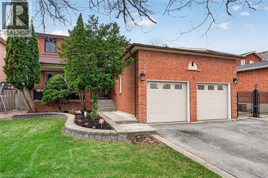3 Bowes Court, Caledon, Ontario  L7E 1A5 - Photo 2 - 40825057