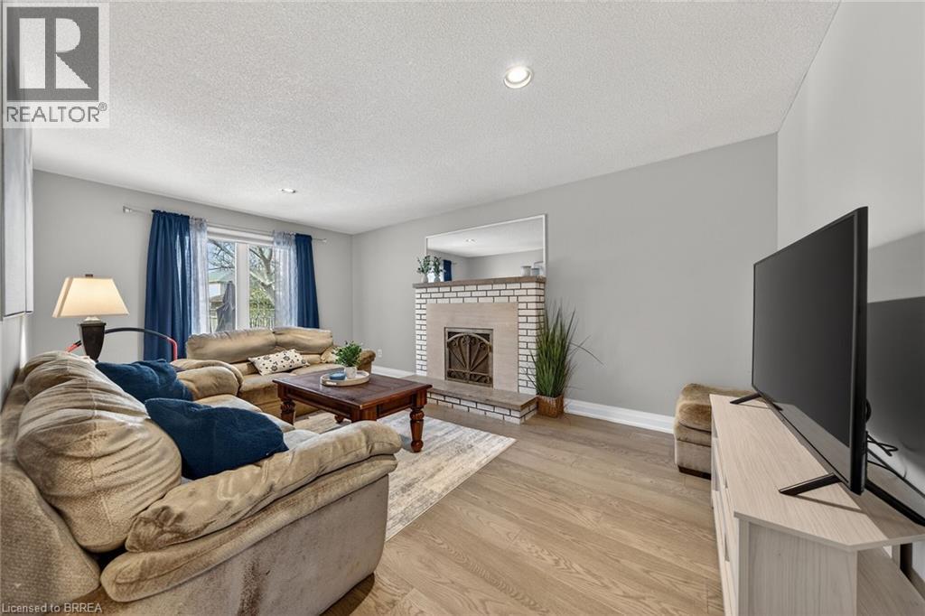 3 Bowes Court, Caledon, Ontario  L7E 1A5 - Photo 7 - 40825057