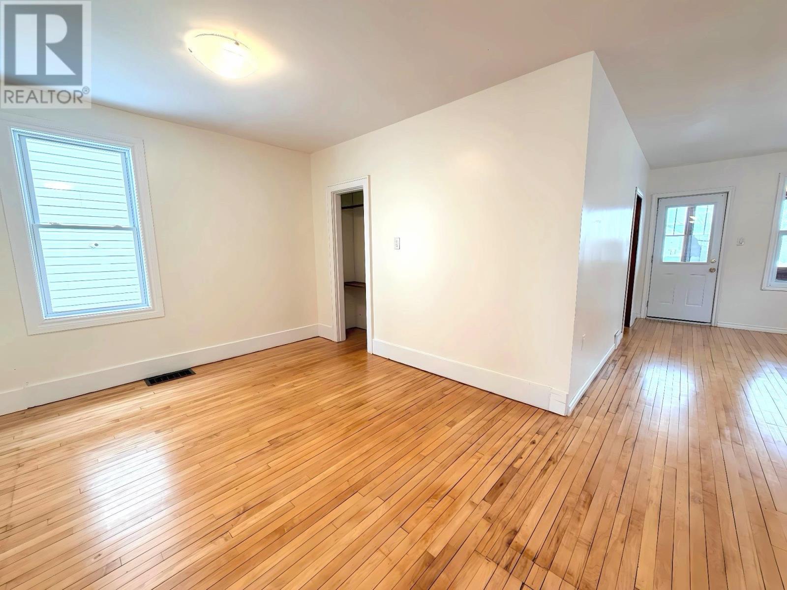 205 Second Ave SW, Geraldton, Ontario  P0T 1M0 - Photo 5 - TB2600819