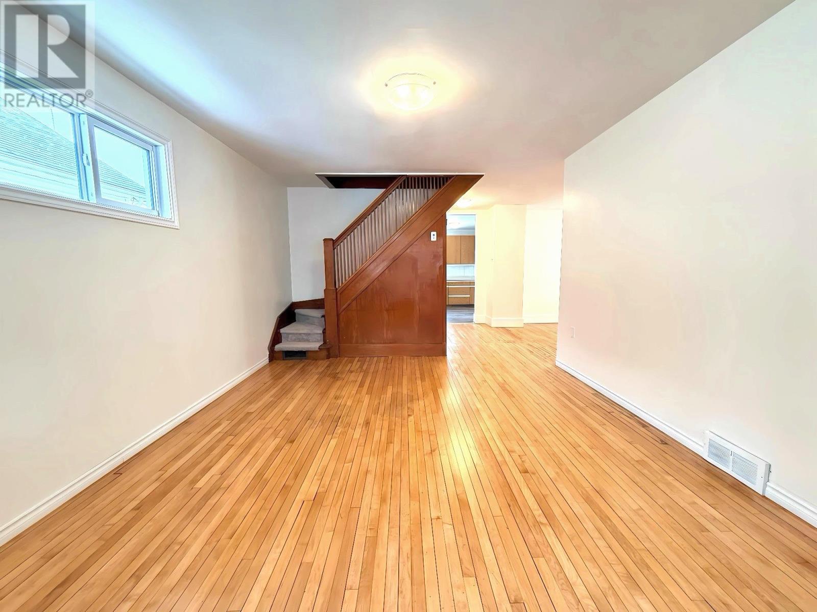 205 Second Ave SW, Geraldton, Ontario  P0T 1M0 - Photo 2 - TB2600819