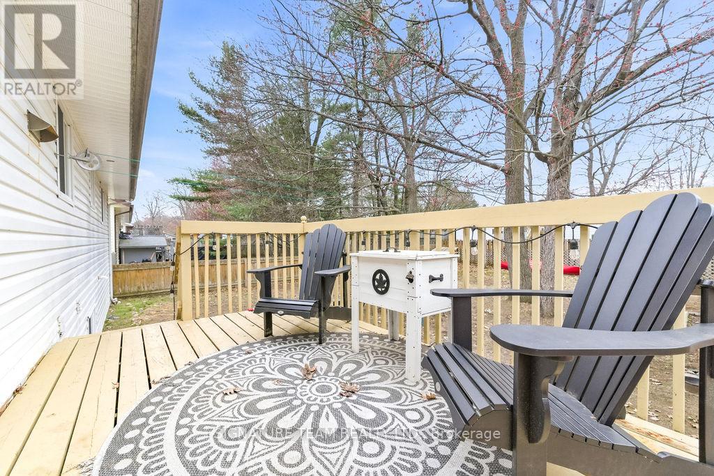 30 Earl Street, Petawawa, Ontario  K8H 3M4 - Photo 3 - X13069480