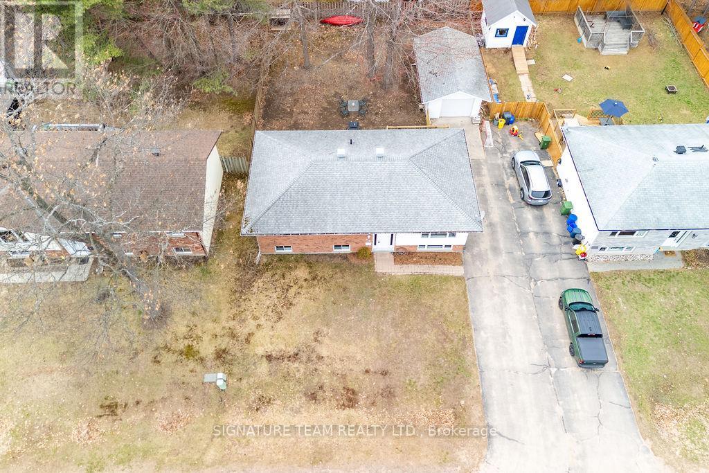 30 Earl Street, Petawawa, Ontario  K8H 3M4 - Photo 9 - X13069480