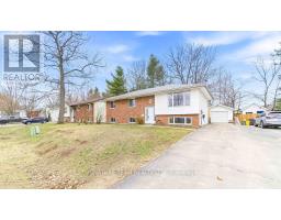 30 EARL STREET, Petawawa, Ontario