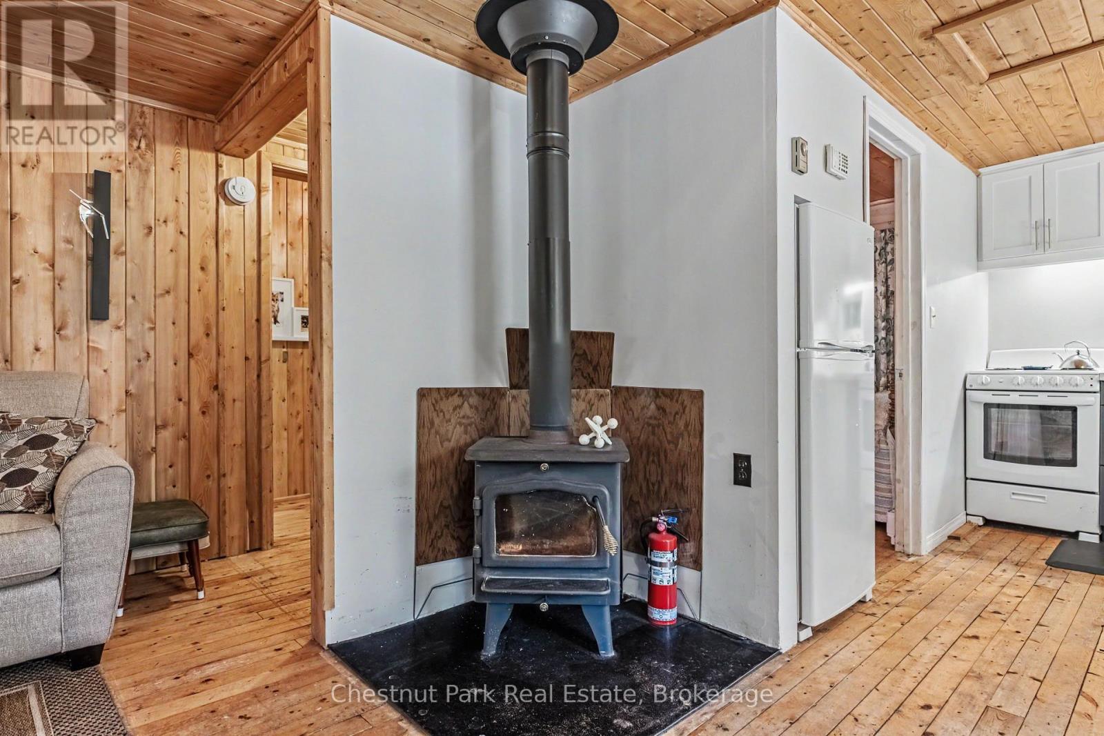 6760 Highway 6, Northern Bruce Peninsula, Ontario  N0H 2R0 - Photo 22 - X13068924