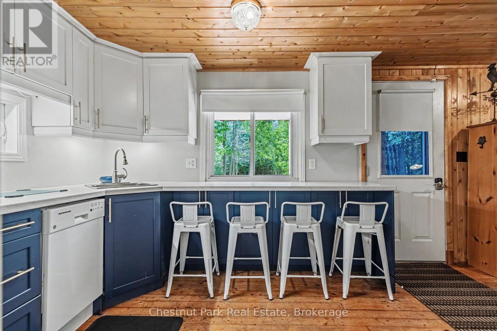 6760 Highway 6, Northern Bruce Peninsula, Ontario  N0H 2R0 - Photo 28 - X13068924