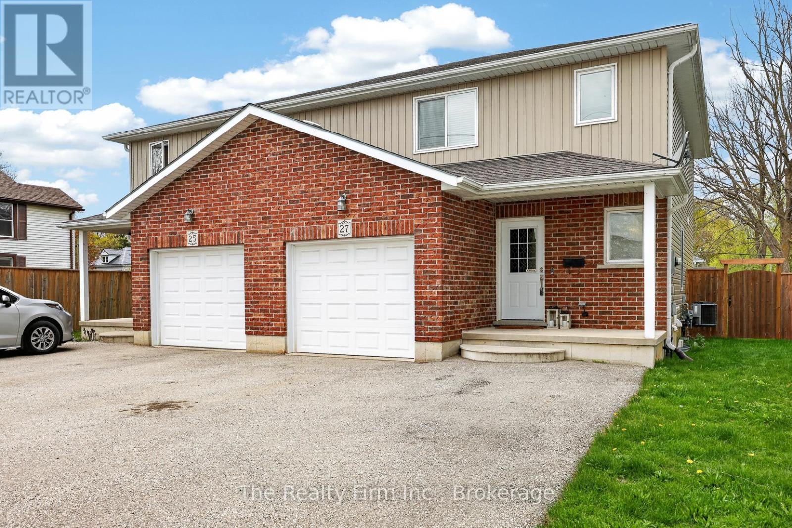 27 Catherine Street, Ingersoll, Ontario  N5C 1L2 - Photo 2 - X13069412