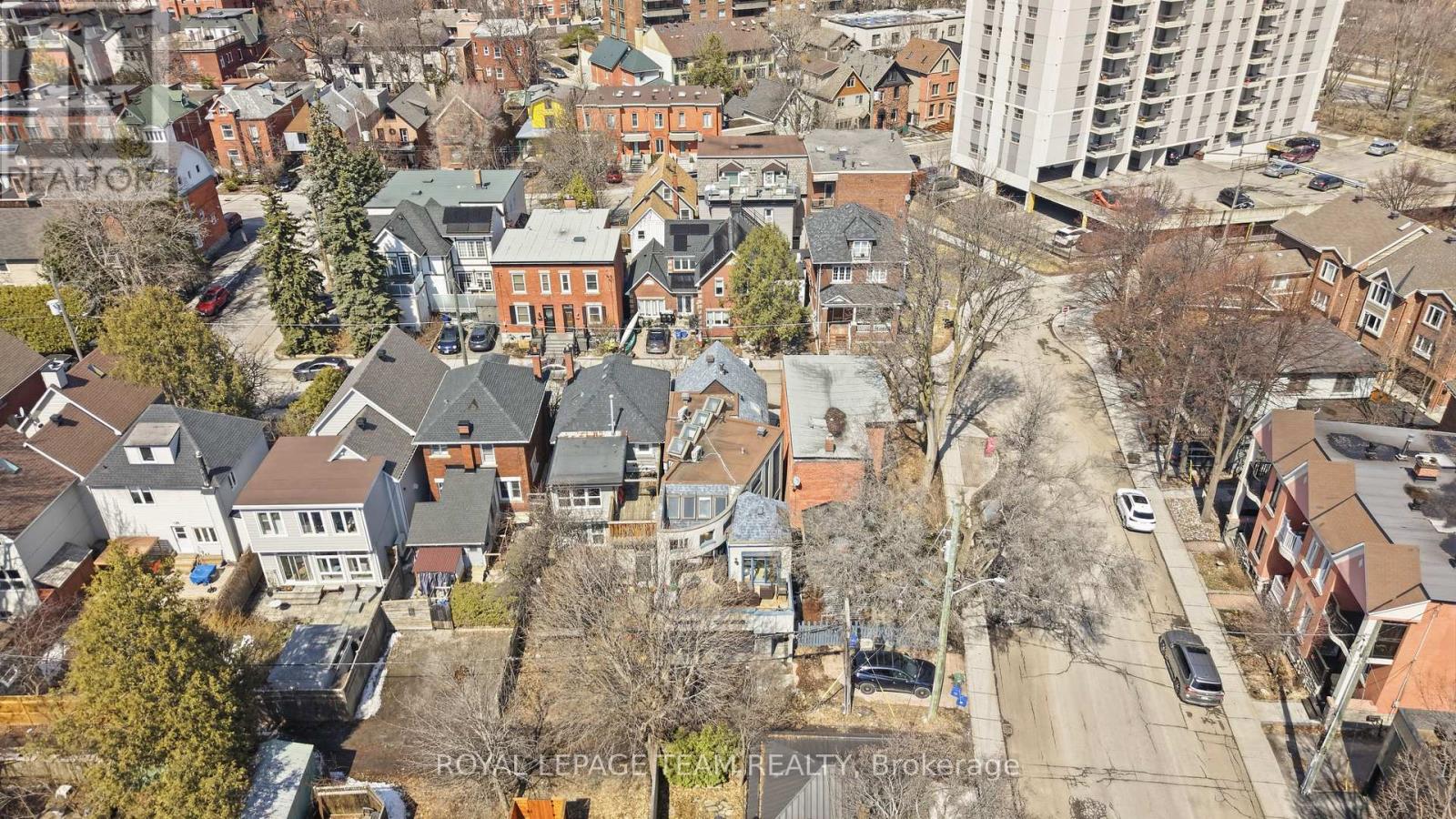 10 Lewis Street, Ottawa, Ontario  K2P 0S3 - Photo 41 - X13069308