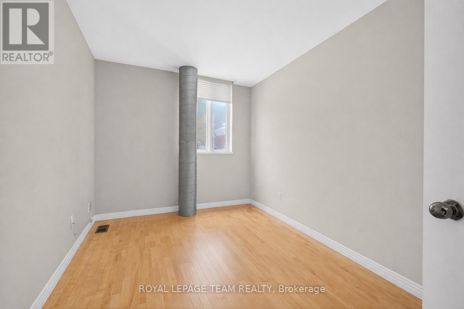 10 Lewis Street, Ottawa, Ontario  K2P 0S3 - Photo 5 - X13069308