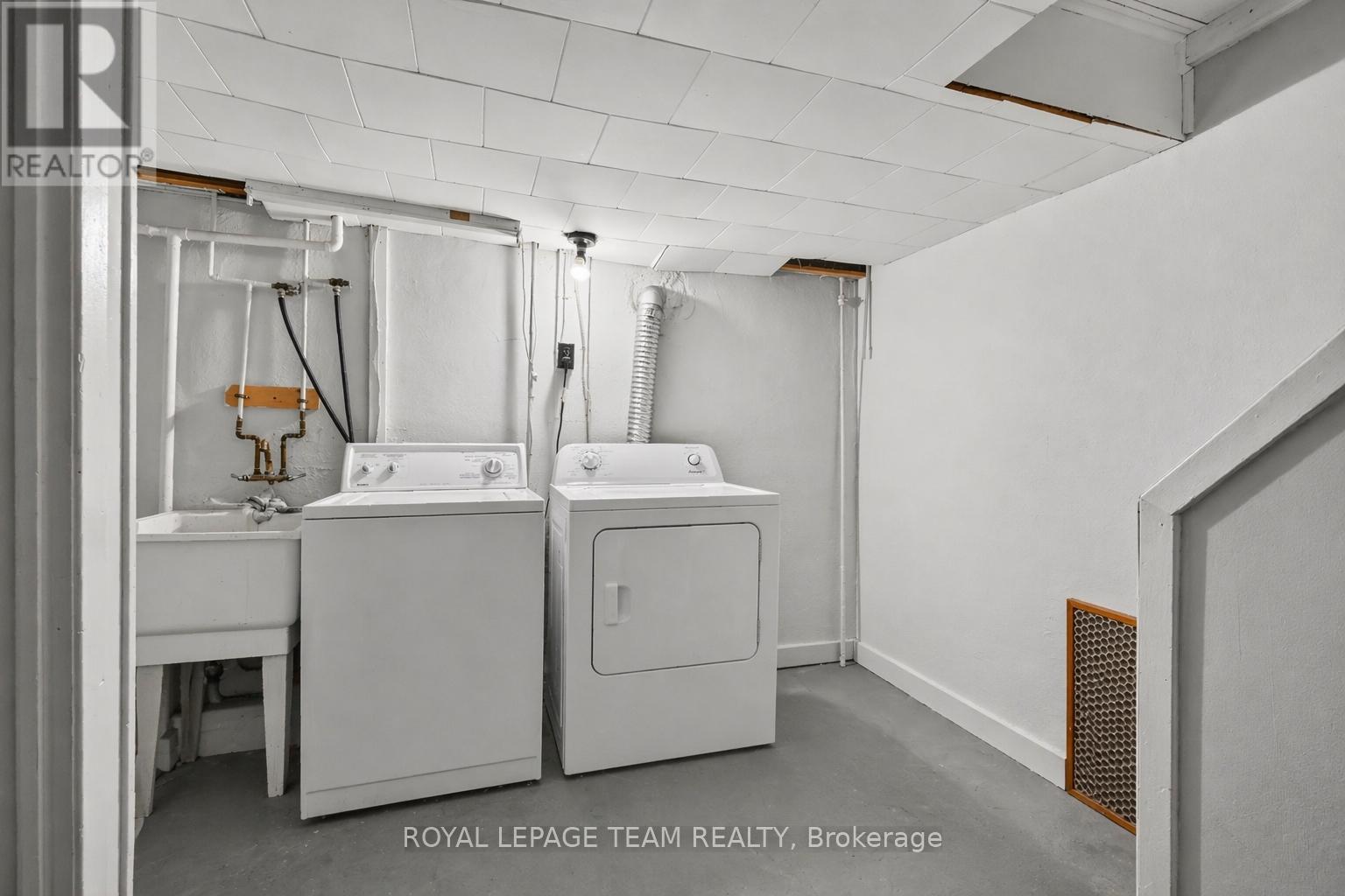 12 Lewis Street, Ottawa, Ontario  K2P 0S3 - Photo 10 - X13069314