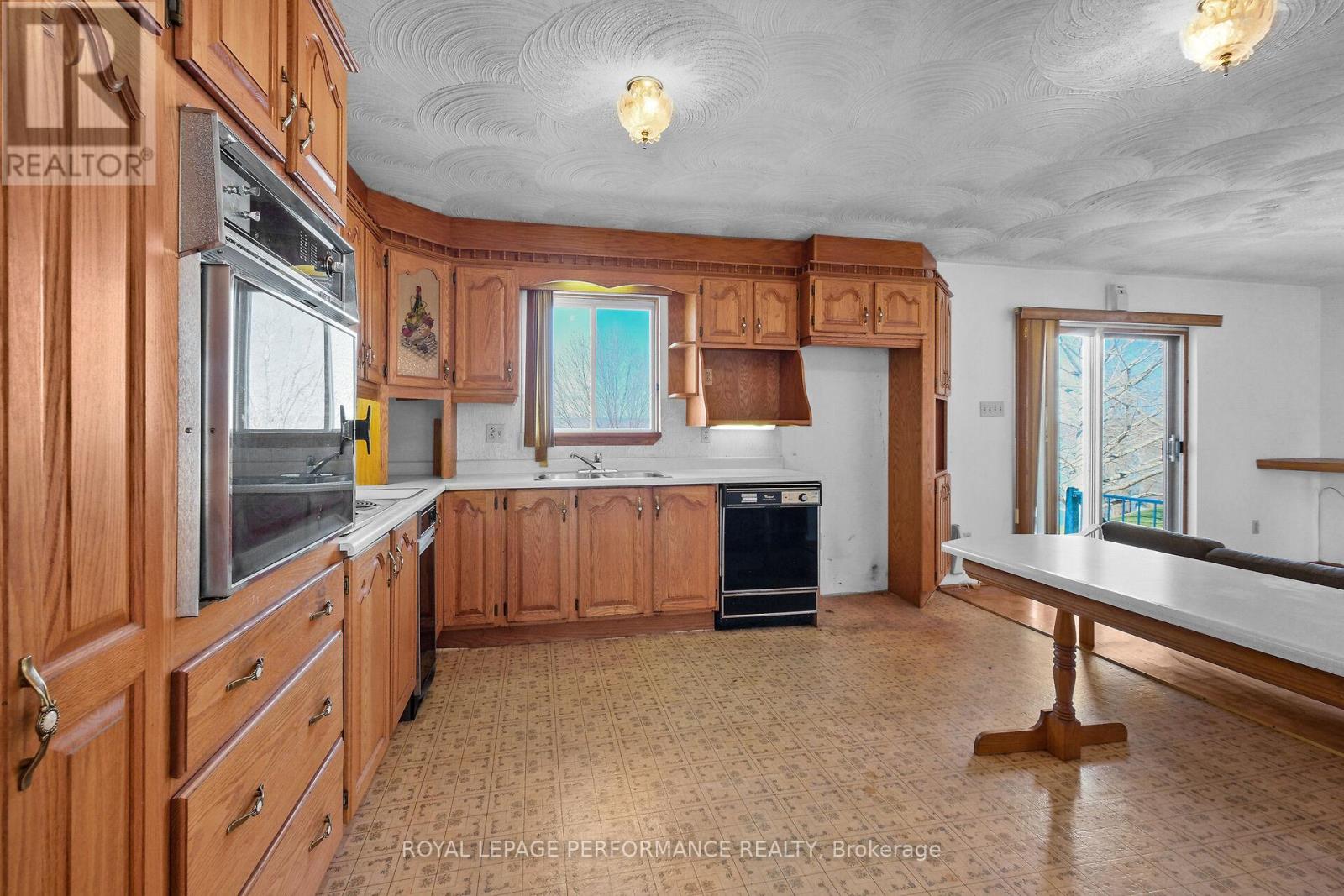 2863 Rue Principale Street, Alfred And Plantagenet, Ontario  K0A 3K0 - Photo 20 - X13069458
