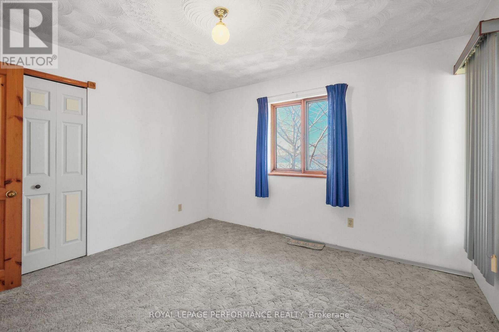2863 Rue Principale Street, Alfred And Plantagenet, Ontario  K0A 3K0 - Photo 33 - X13069458