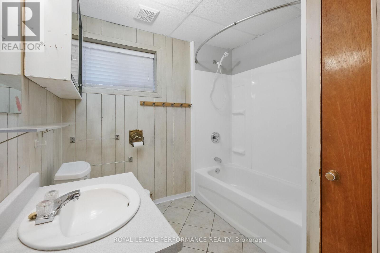 2863 Rue Principale Street, Alfred And Plantagenet, Ontario  K0A 3K0 - Photo 42 - X13069458