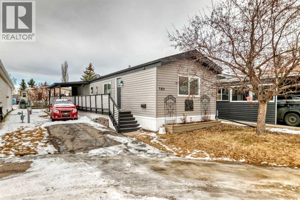 189, 99 Arbour Lake Road NW, Calgary, Alberta
