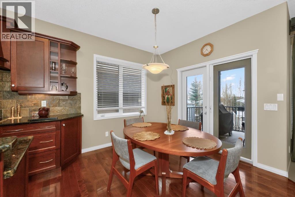 2735 Evercreek Bluffs Way SW, Calgary, Alberta  T2Y 4P6 - Photo 12 - A2306323