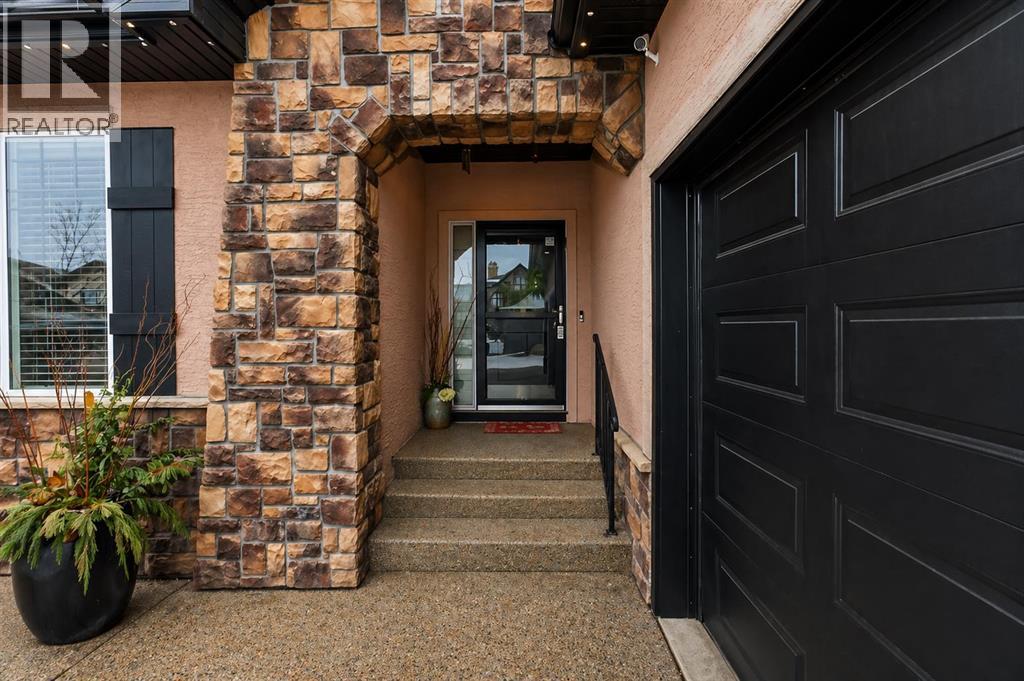 2735 Evercreek Bluffs Way SW, Calgary, Alberta  T2Y 4P6 - Photo 4 - A2306323