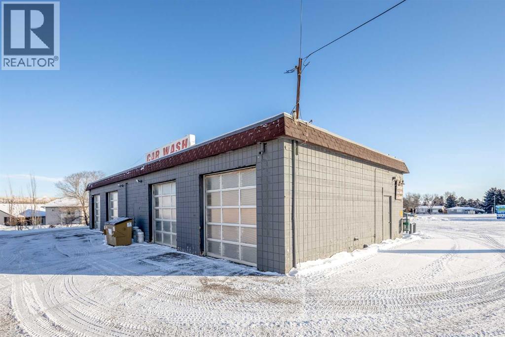 1140 1 Street SW, Medicine Hat, Alberta  T1A 3Z9 - Photo 8 - A2283590