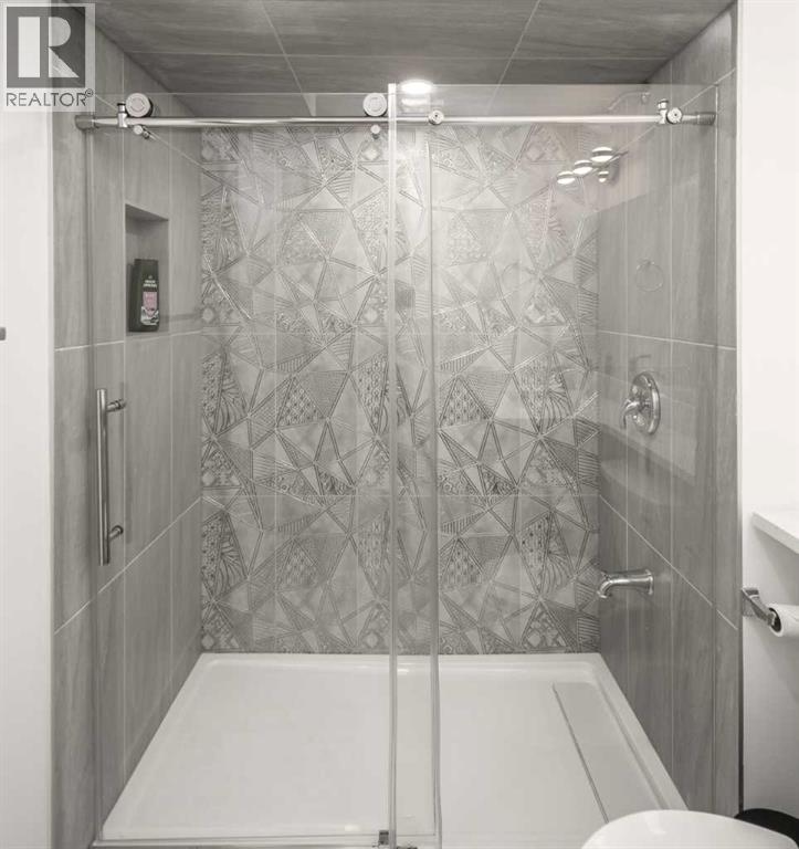 4216 Brisebois Drive NW, Calgary, Alberta  T2L 2E7 - Photo 11 - A2291244