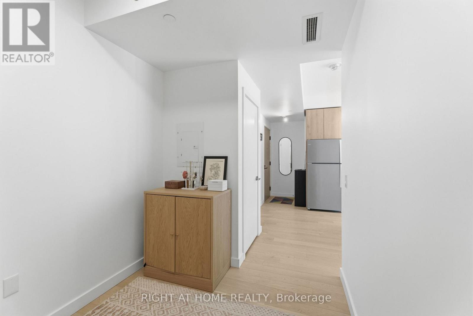 2106 - 2a Church Street, Toronto, Ontario  M5E 0E1 - Photo 15 - C13065734