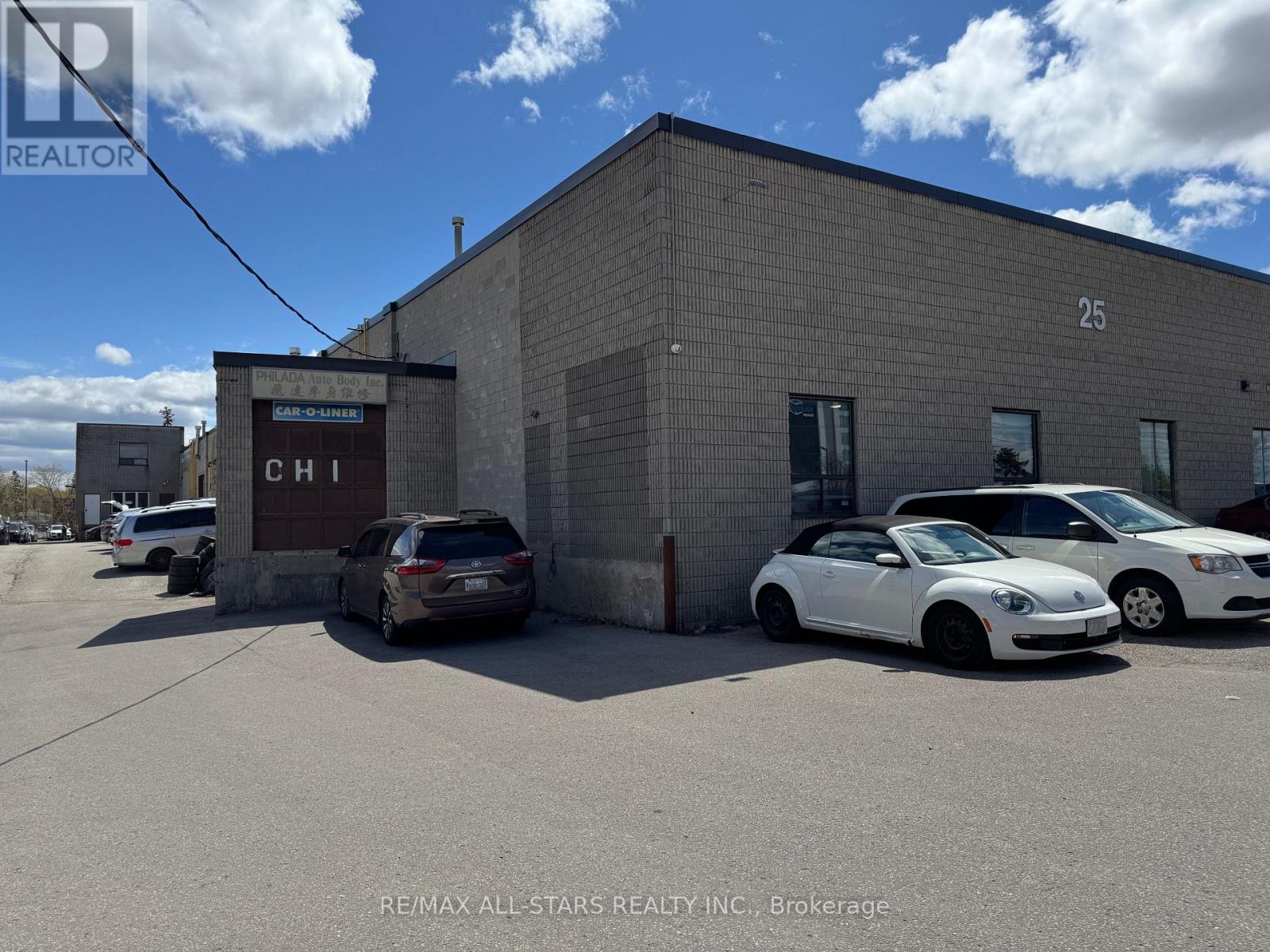 11 - 25 Heritage Road, Markham, Ontario  L3P 1M3 - Photo 2 - N12736154