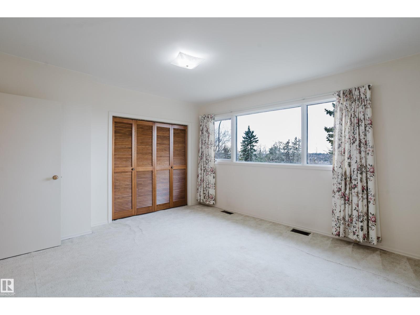 7907 Saskatchewan Dr Nw, Edmonton, Alberta  T6G 2L3 - Photo 35 - E4484436