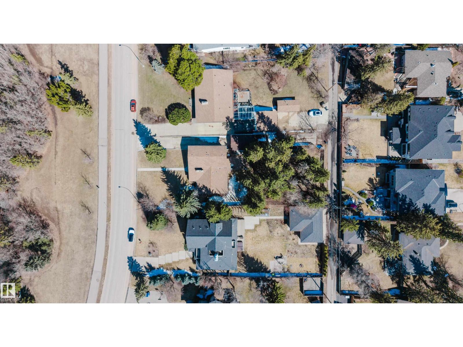 7907 Saskatchewan Dr Nw, Edmonton, Alberta  T6G 2L3 - Photo 3 - E4484436