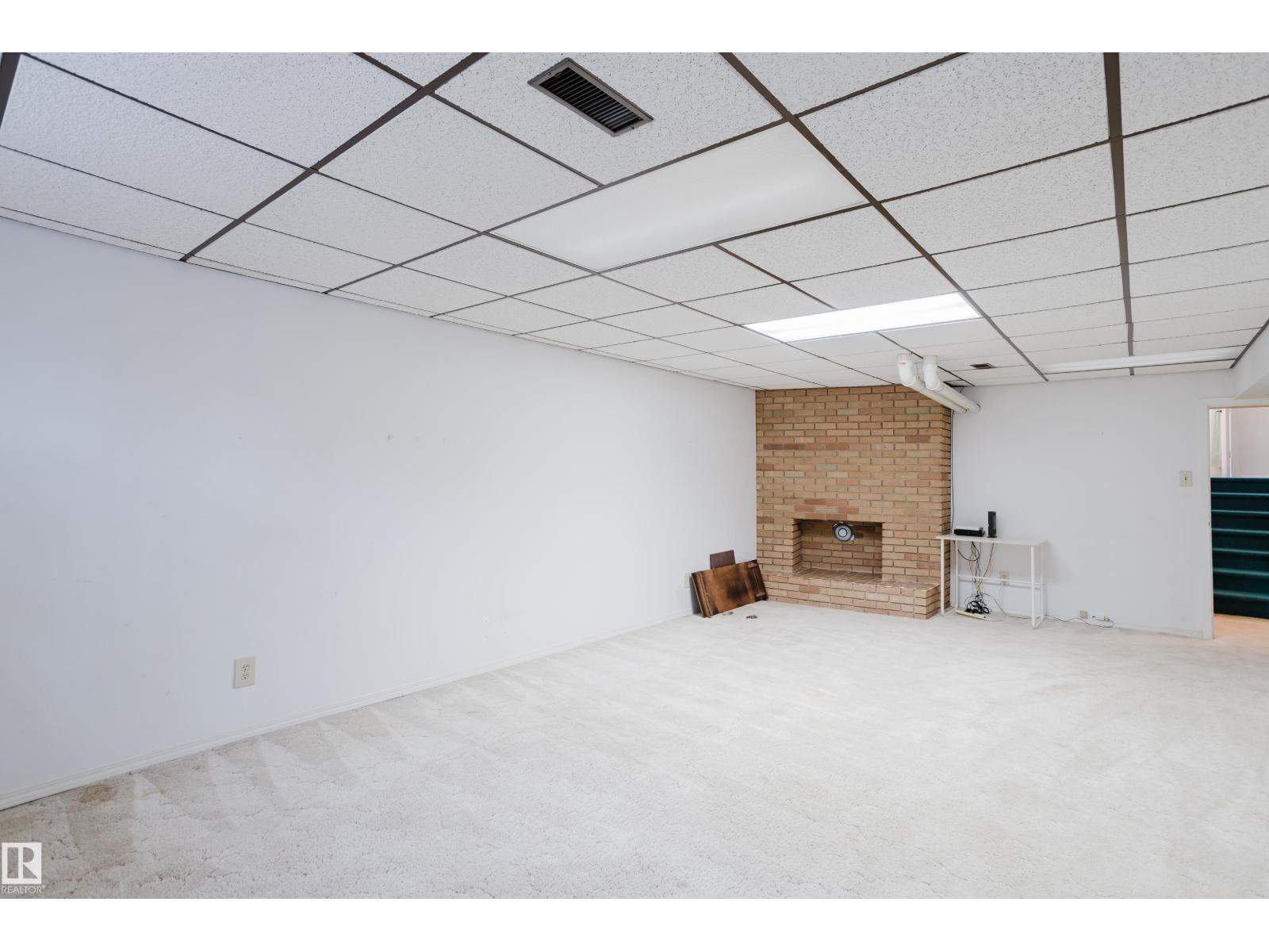 7907 Saskatchewan Dr Nw, Edmonton, Alberta  T6G 2L3 - Photo 46 - E4484436