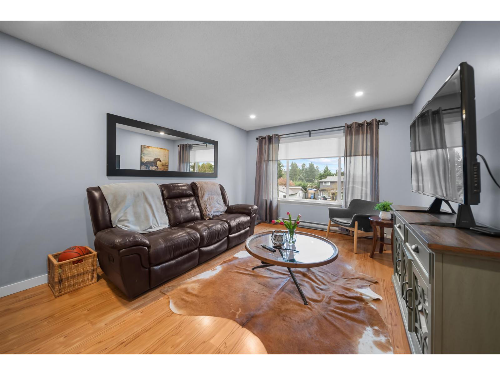 2731 Sandon Drive, Abbotsford, British Columbia  V2S 7J3 - Photo 3 - R3117993