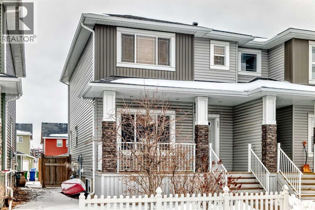 17 Redstone Common Ne, Calgary, Alberta  T3N 0K3 - Photo 2 - A2299825