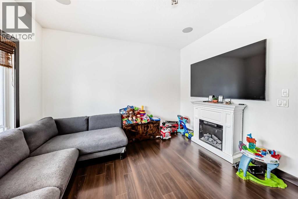 17 Redstone Common Ne, Calgary, Alberta  T3N 0K3 - Photo 9 - A2299825