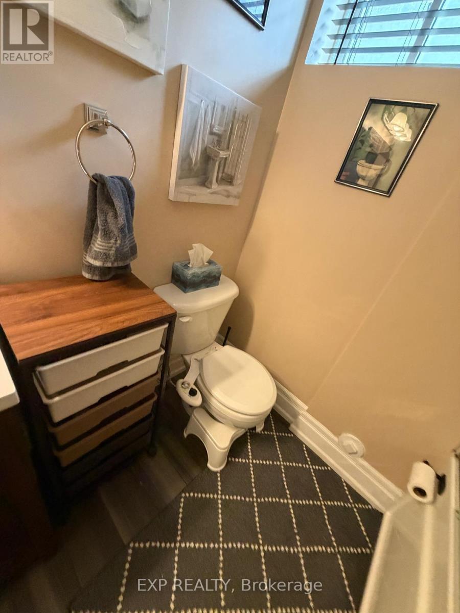 Lower - 78 Brampton Road, Toronto, Ontario  M9R 3J9 - Photo 14 - W12950144