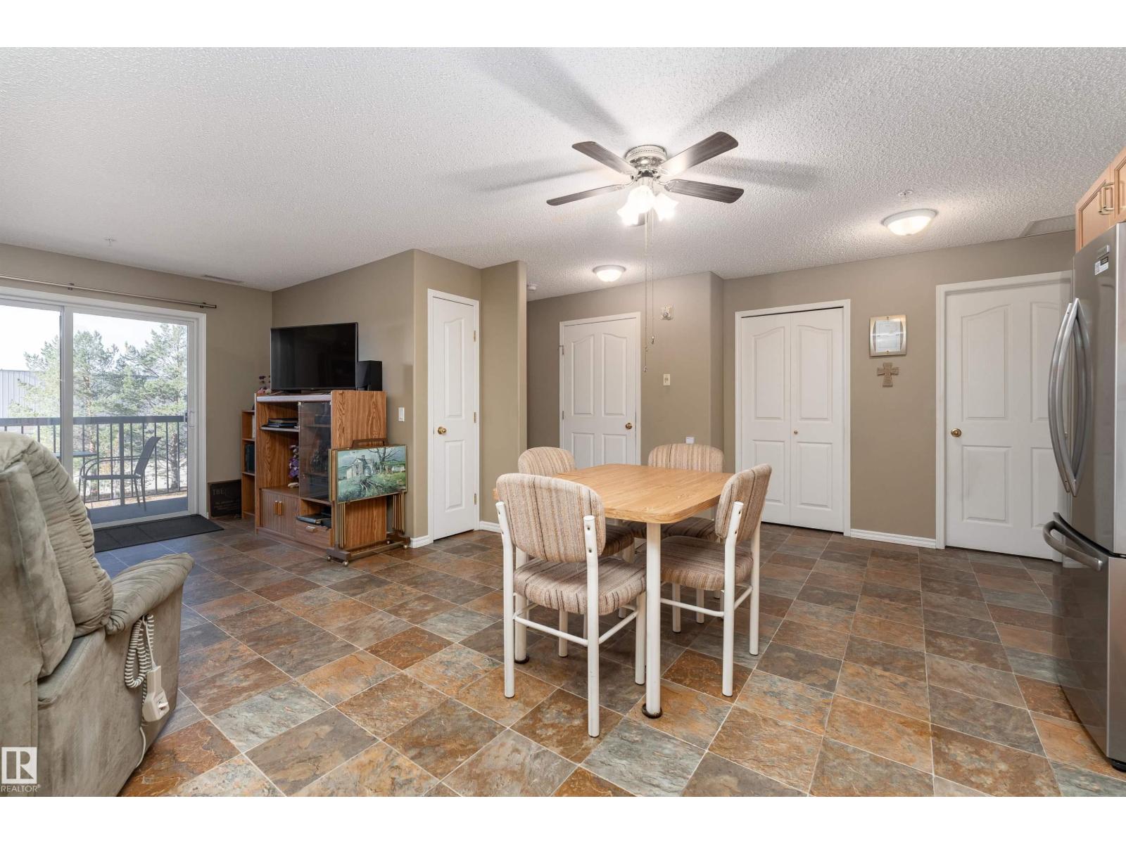 #221 16303 95 St Nw, Edmonton, Alberta  T5Z 3V1 - Photo 10 - E4485161