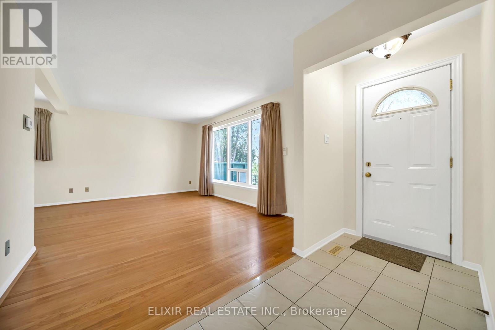 7 Drayton Crescent, Brampton, Ontario  L6T 3G6 - Photo 6 - W13065770
