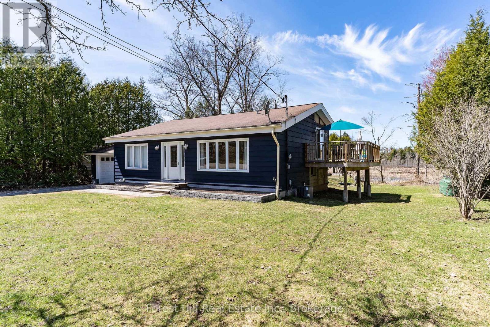 1022 BURGESS AVENUE, Muskoka Lakes, Ontario