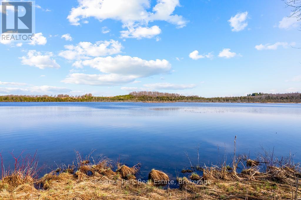 Pt Lt 6 Con 12, West Grey, Ontario  N0C 1H0 - Photo 17 - X13069214