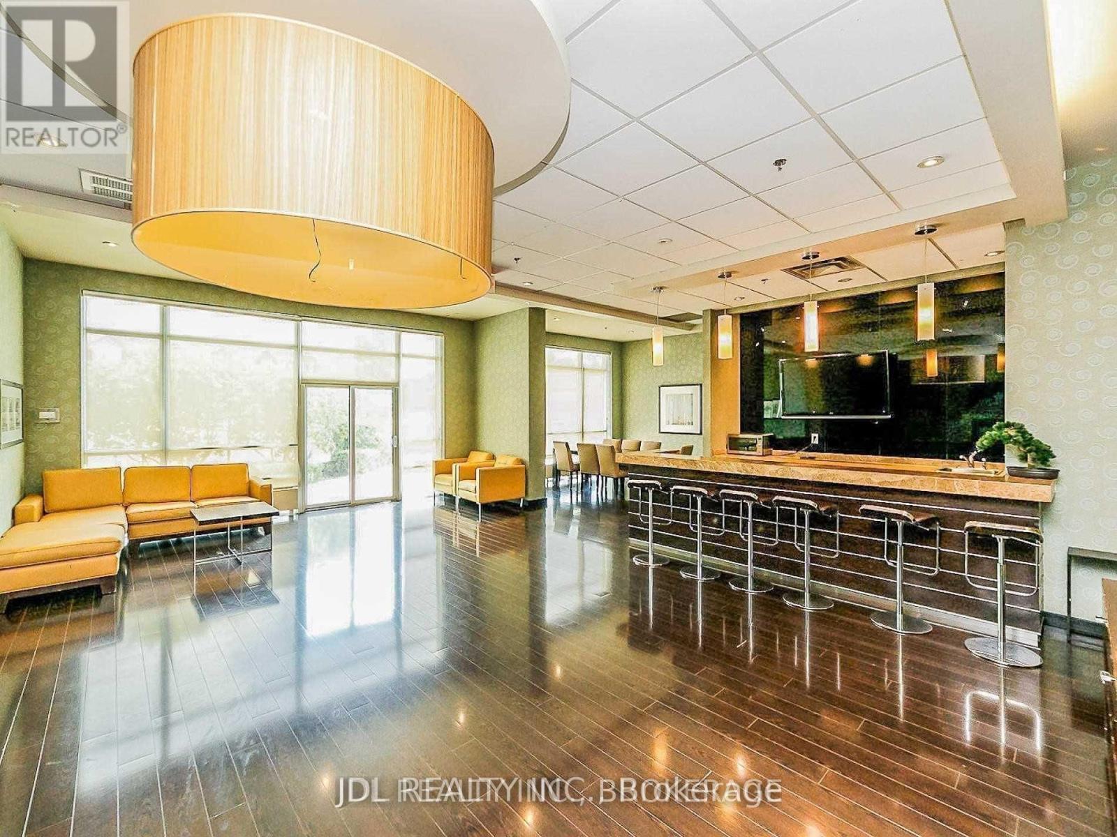 615 - 215 Queen Street W, Toronto, Ontario  M5V 0P5 - Photo 5 - C13069064