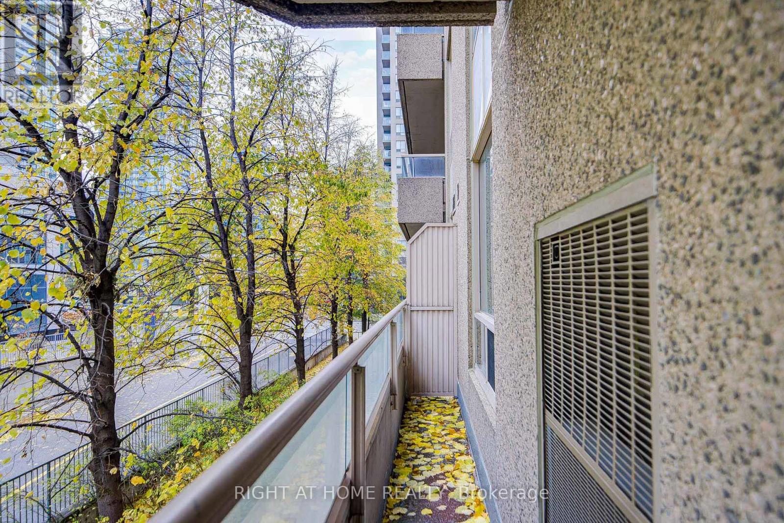 207 - 35 Empress Avenue, Toronto, Ontario  M2N 6T3 - Photo 37 - C13069068