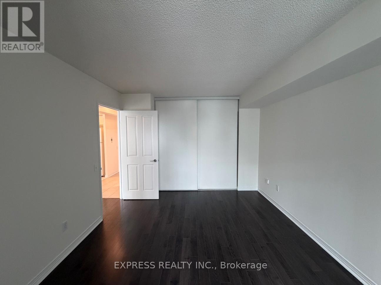 1206 - 942 Yonge Street, Toronto, Ontario  M4W 3S8 - Photo 10 - C13069080