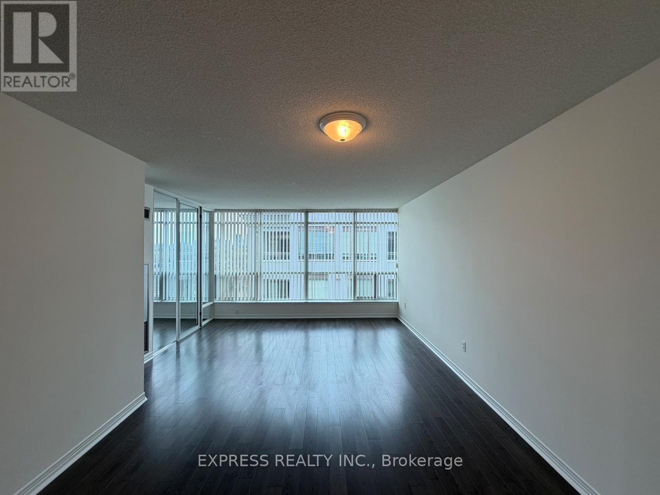 1206 - 942 Yonge Street, Toronto, Ontario  M4W 3S8 - Photo 6 - C13069080
