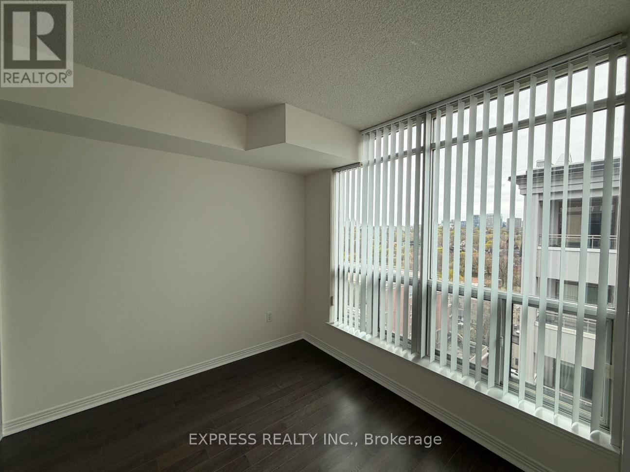1206 - 942 Yonge Street, Toronto, Ontario  M4W 3S8 - Photo 8 - C13069080