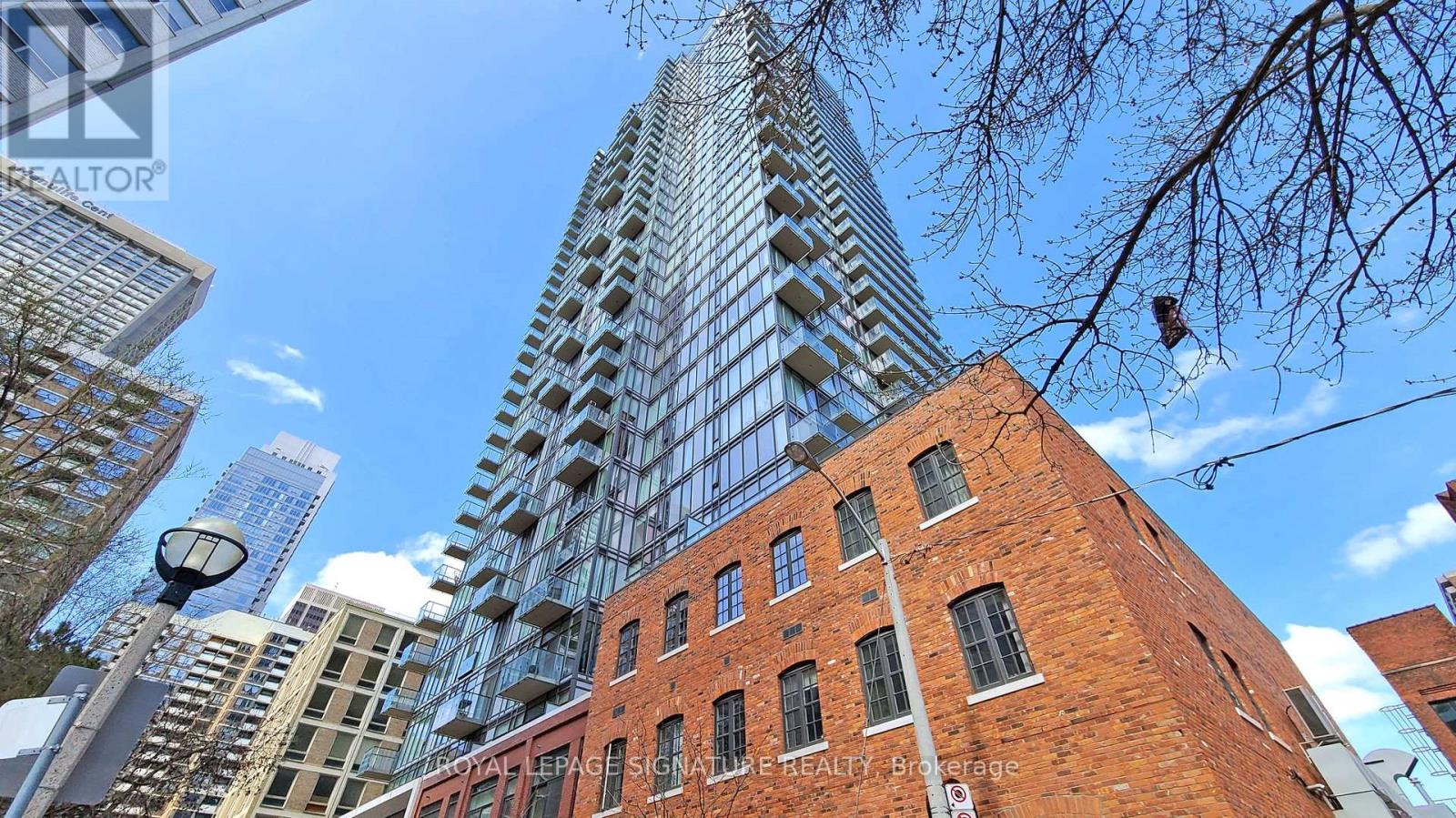 604 - 75 St Nicholas Street, Toronto, Ontario  M4Y 0A5 - Photo 12 - C13069136