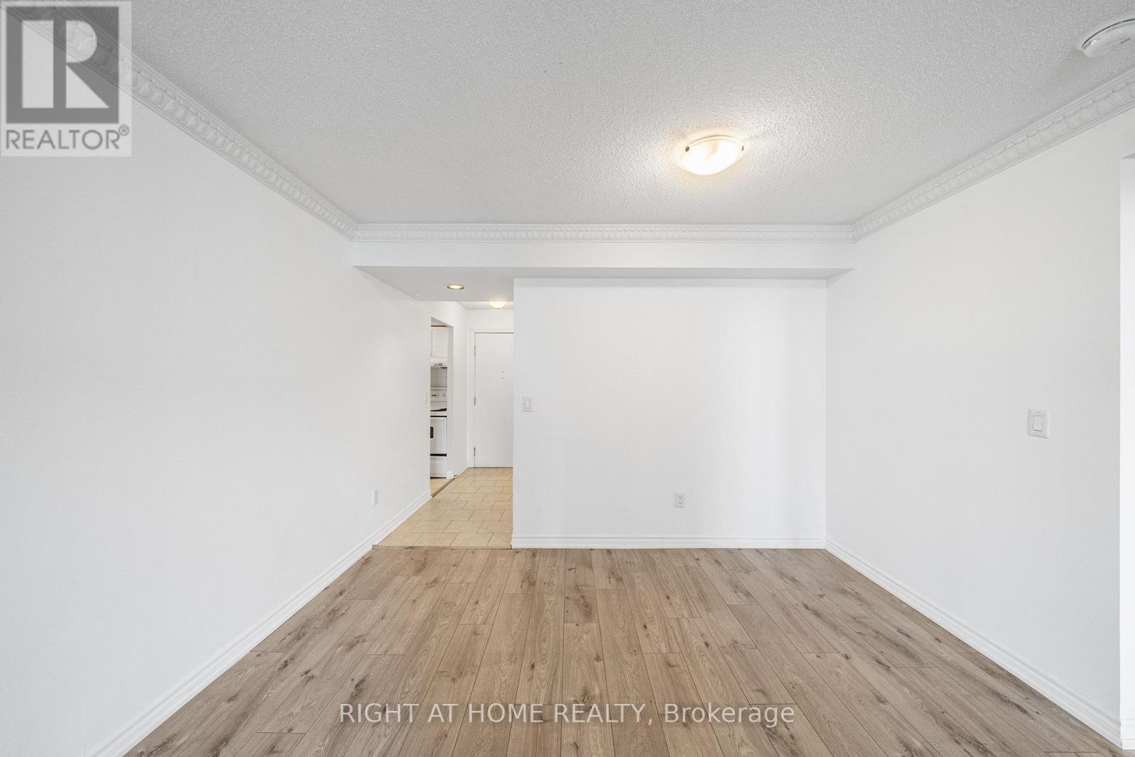 1707 - 18 Sommerset Way, Toronto, Ontario  M2N 6X5 - Photo 12 - C13069332