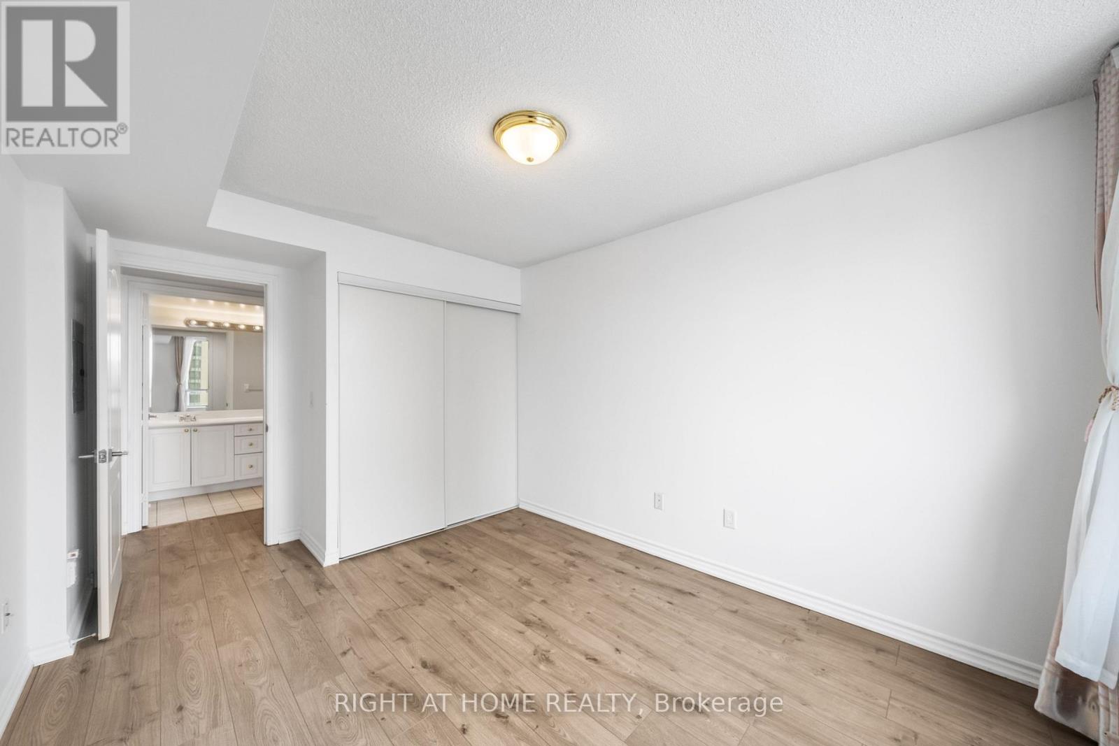 1707 - 18 Sommerset Way, Toronto, Ontario  M2N 6X5 - Photo 15 - C13069332