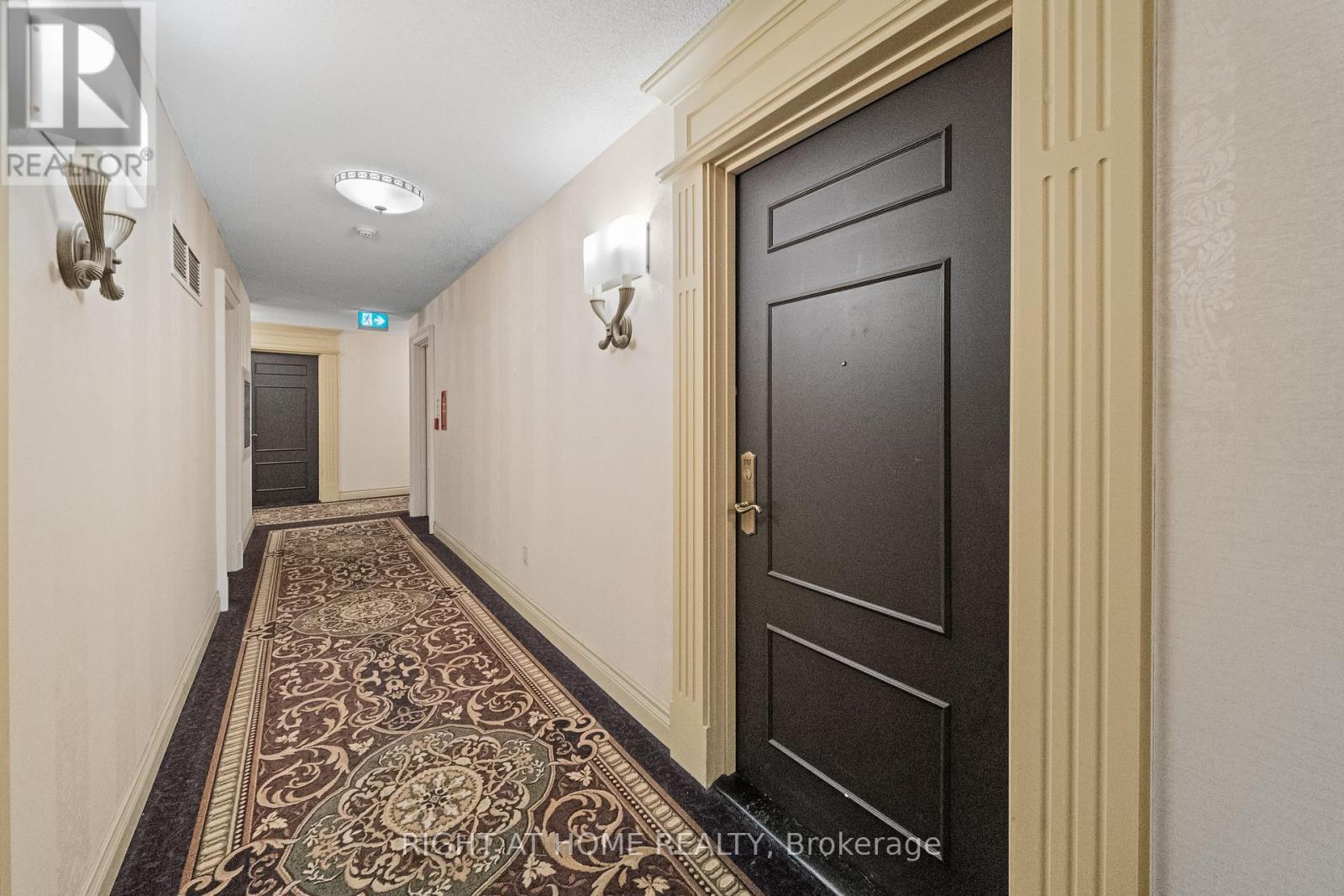 1707 - 18 Sommerset Way, Toronto, Ontario  M2N 6X5 - Photo 4 - C13069332