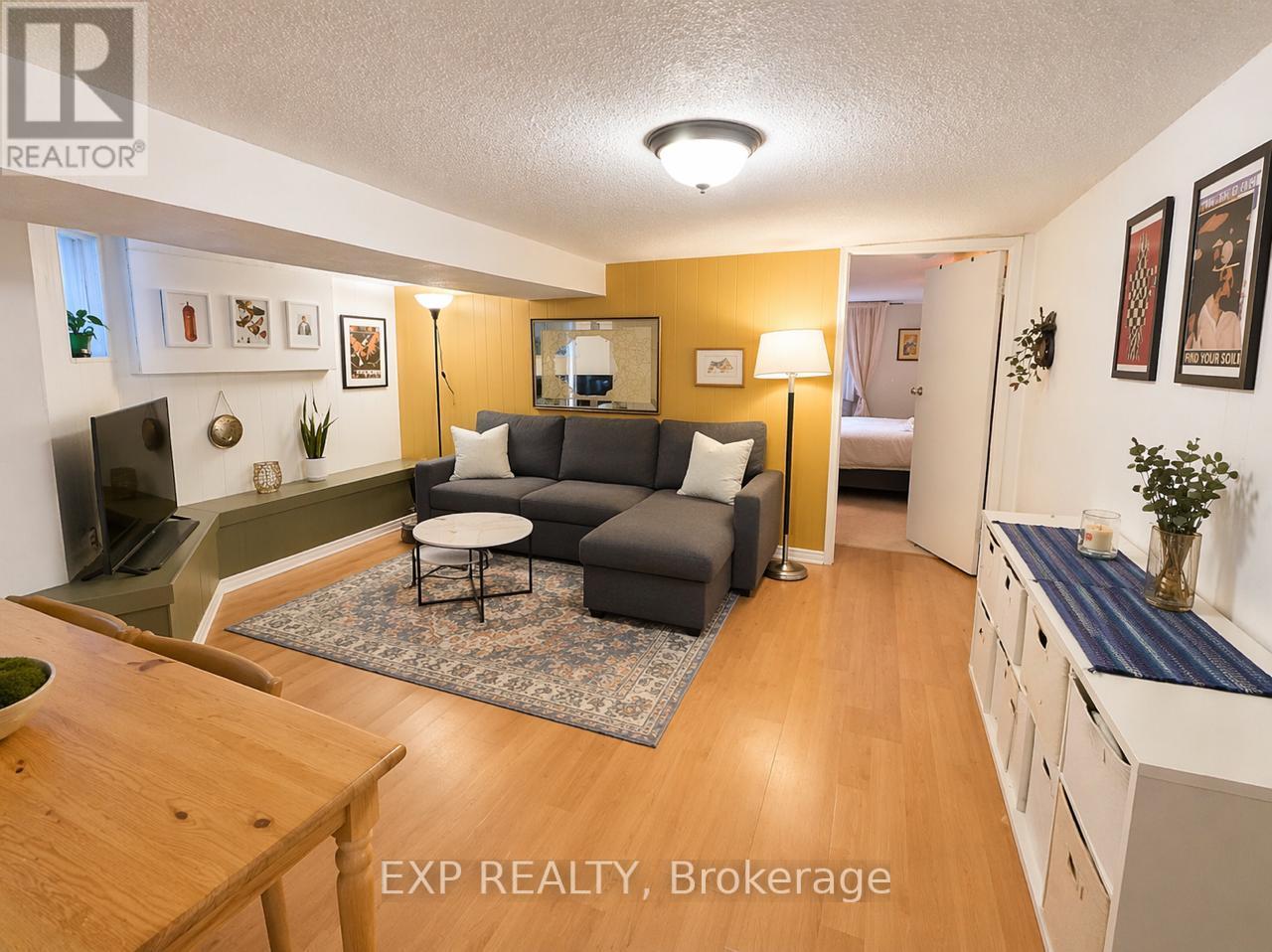 Bsmt - 33 Page Street, Toronto, Ontario  M6G 1J3 - Photo 2 - C13069350