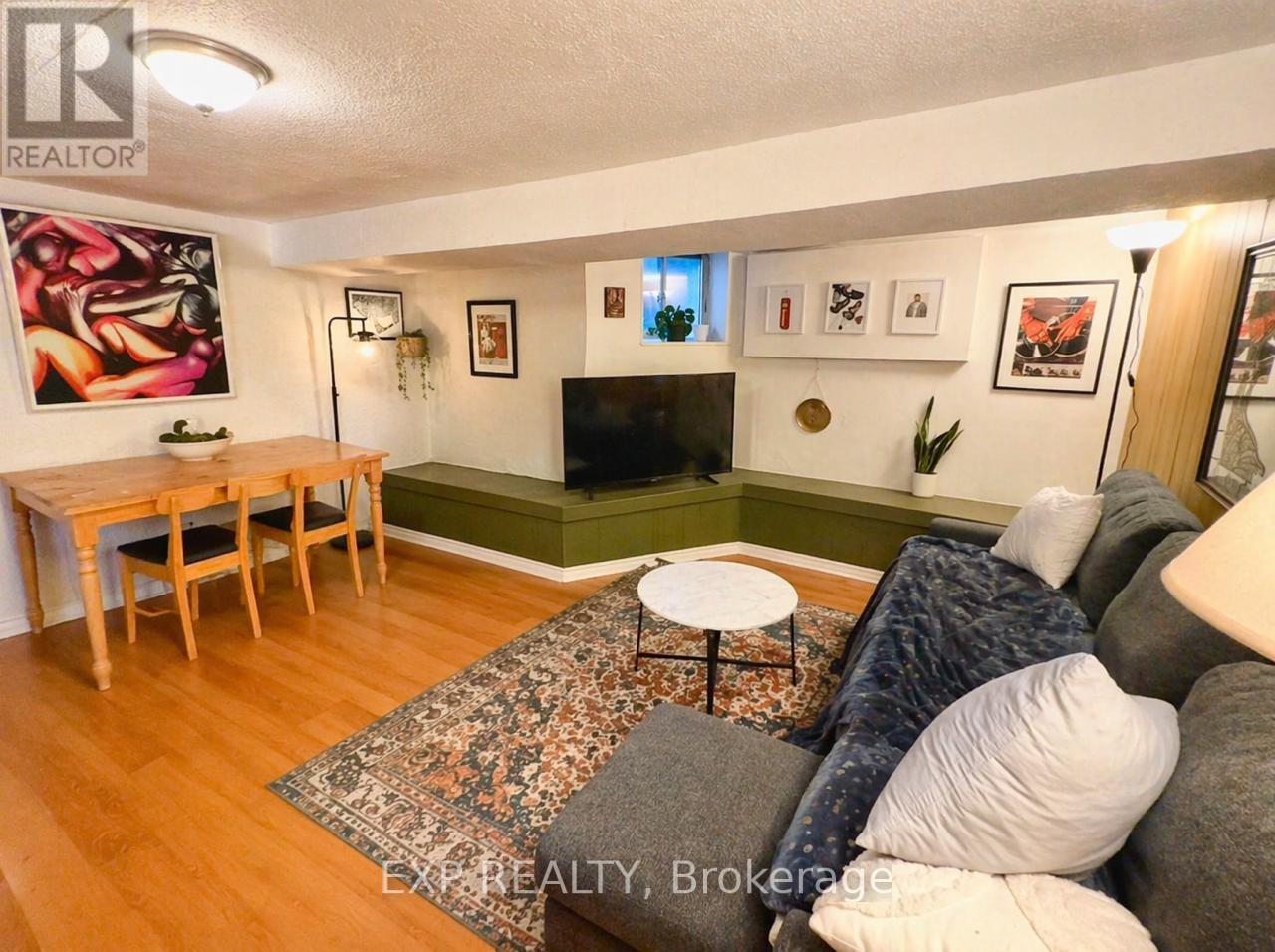 Bsmt - 33 Page Street, Toronto, Ontario  M6G 1J3 - Photo 3 - C13069350
