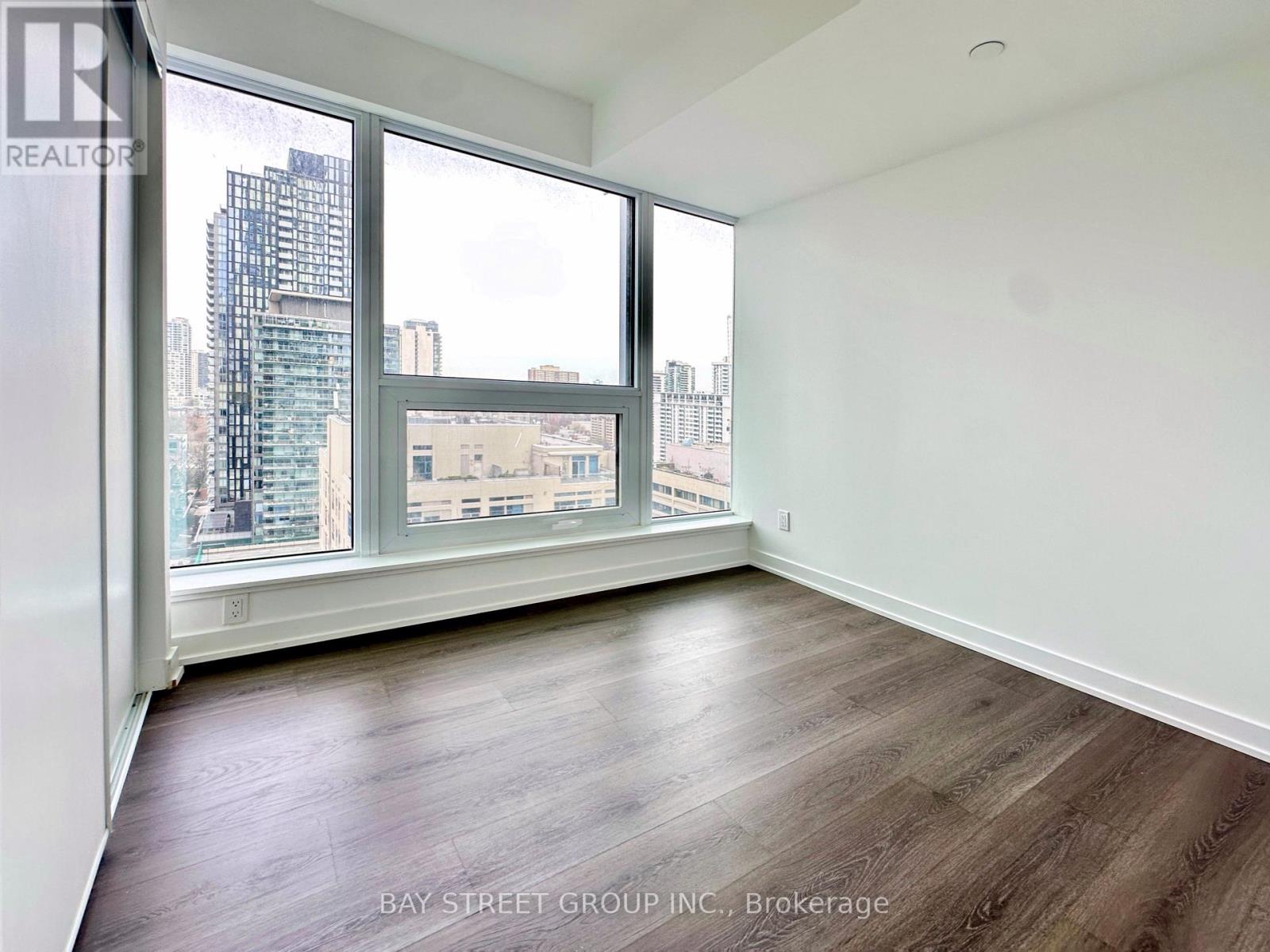 1909 - 8 Wellesley Street W, Toronto, Ontario  M4Y 0J5 - Photo 14 - C13069462