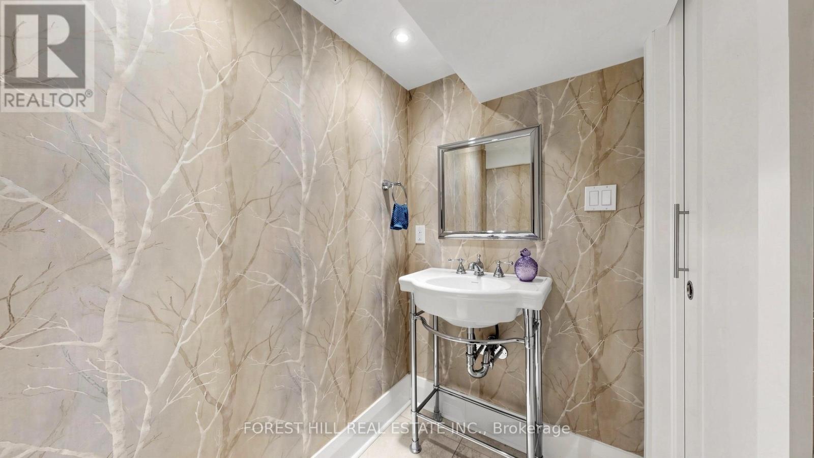153 Glengrove Avenue W, Toronto, Ontario  M4R 1P1 - Photo 31 - C13069476