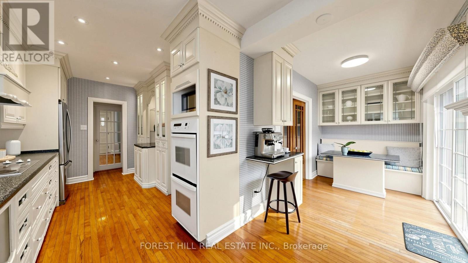 153 Glengrove Avenue W, Toronto, Ontario  M4R 1P1 - Photo 8 - C13069476