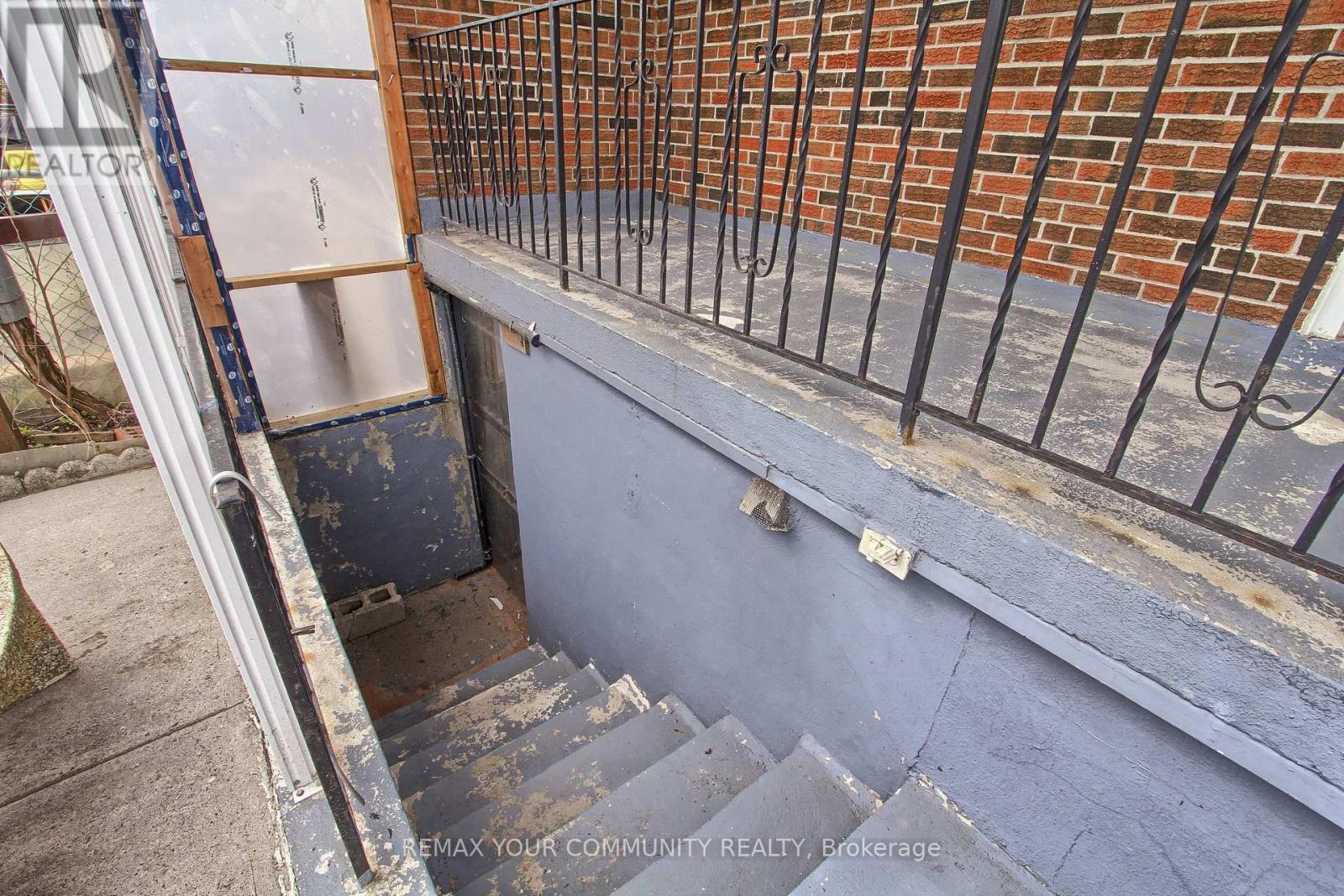 41a North Edgely Avenue, Toronto, Ontario  M1K 1T5 - Photo 37 - E13069140