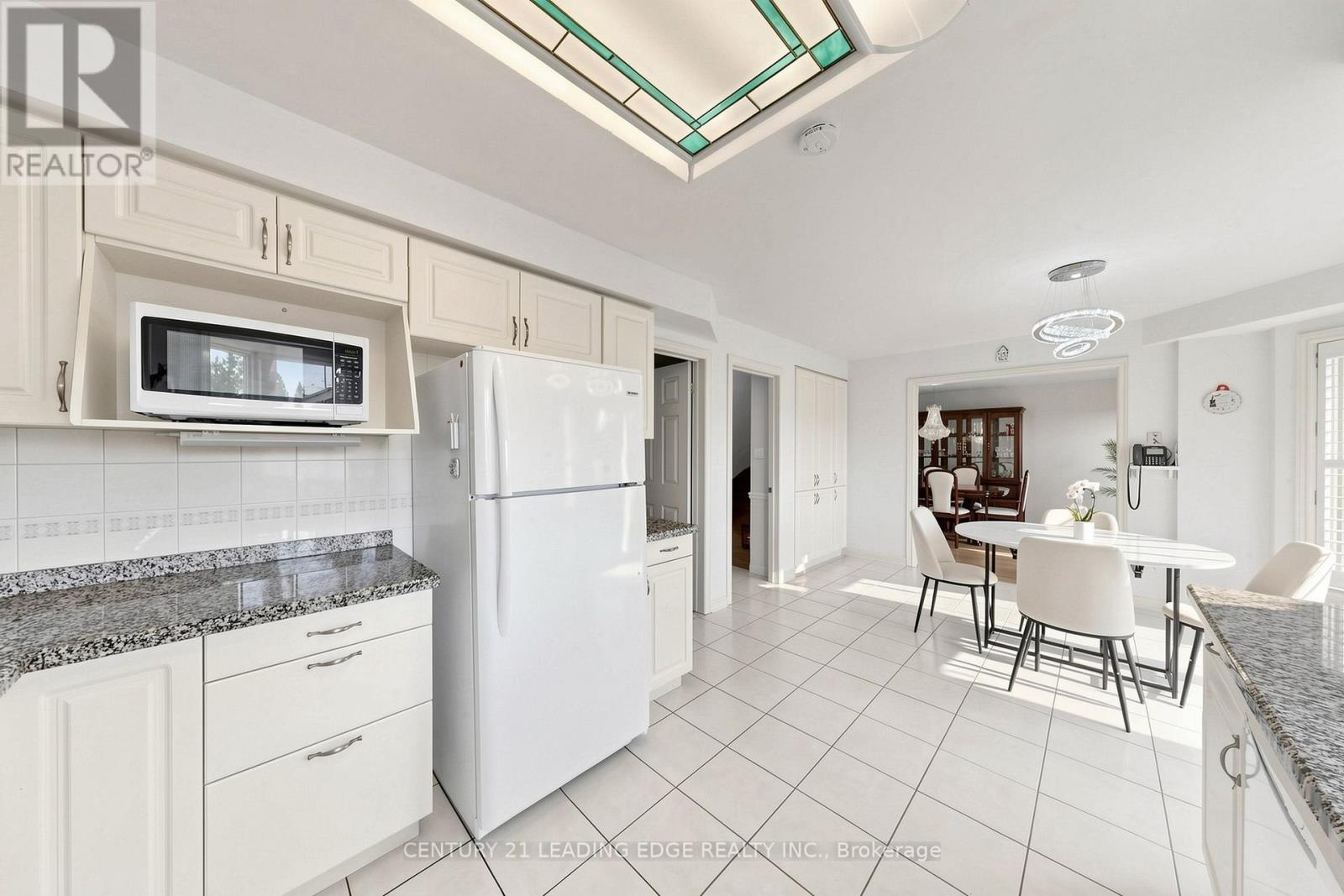 29 Darley Street, Ajax, Ontario  L1T 3X9 - Photo 17 - E13069270